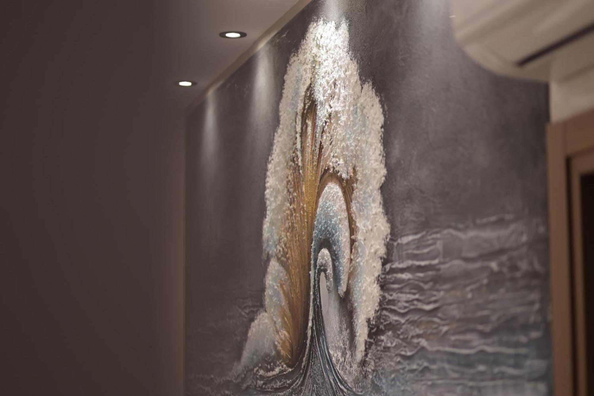 Residence Inn Tirana 4*